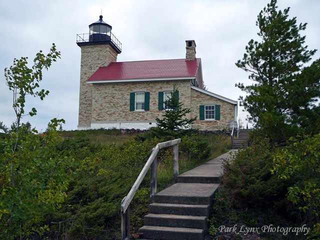 photo of Copper Harbor Lighthouse